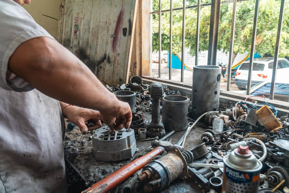 How to Reverse Engineer a Part: Fixing Obsolete Spare Parts in Saudi Arabia
